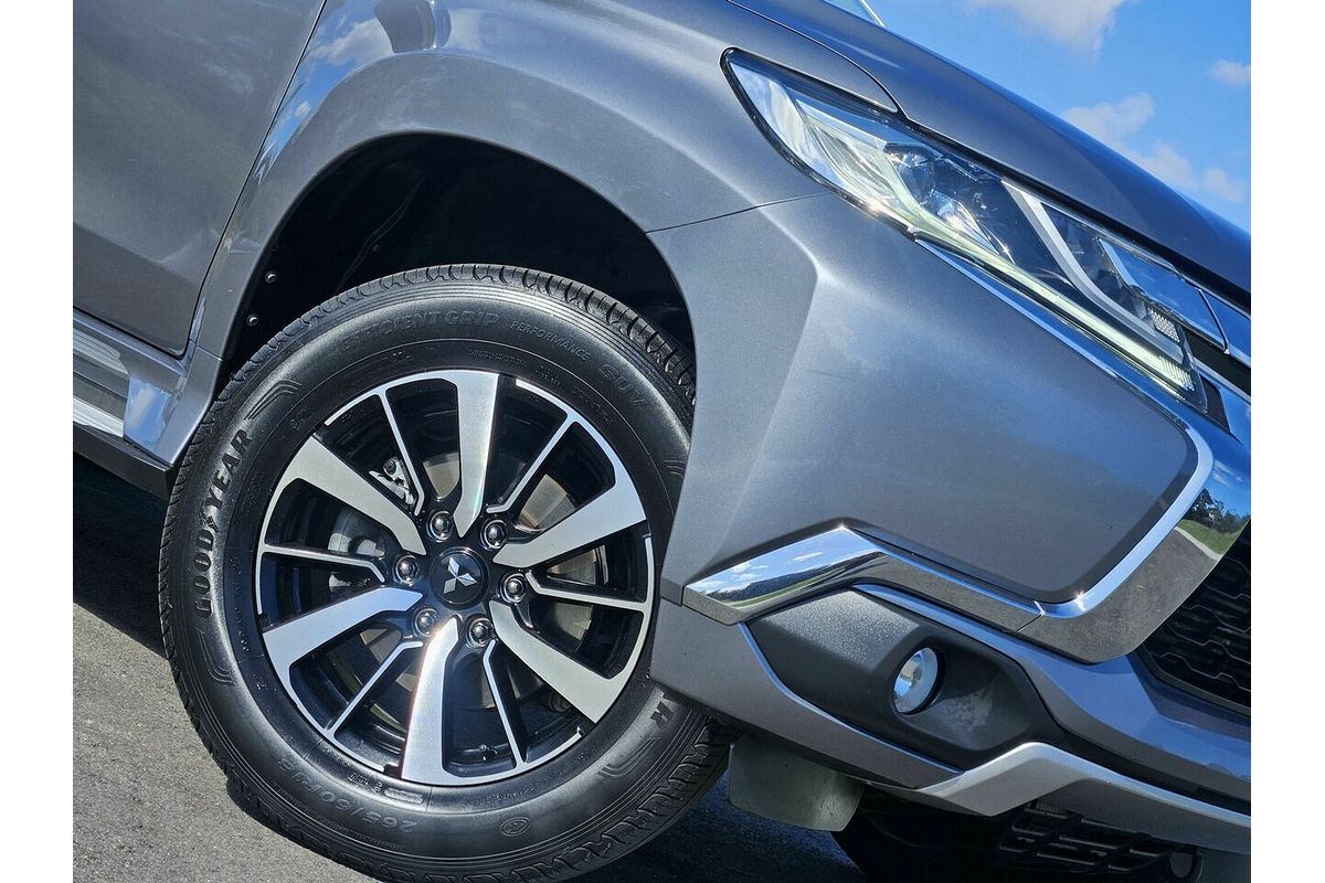 2016 Mitsubishi Pajero Sport GLX QE