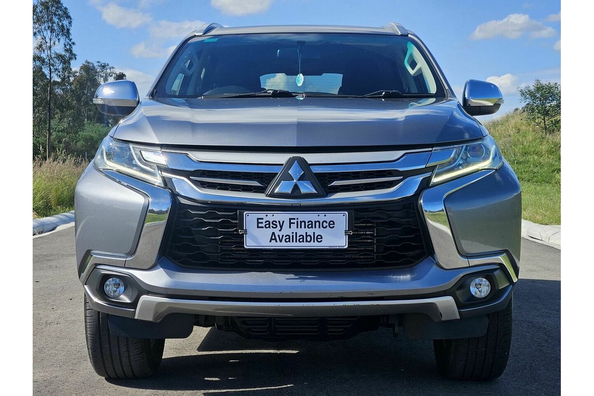 2016 Mitsubishi Pajero Sport GLX QE