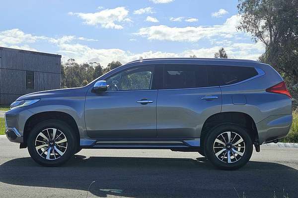 2016 Mitsubishi Pajero Sport GLX QE