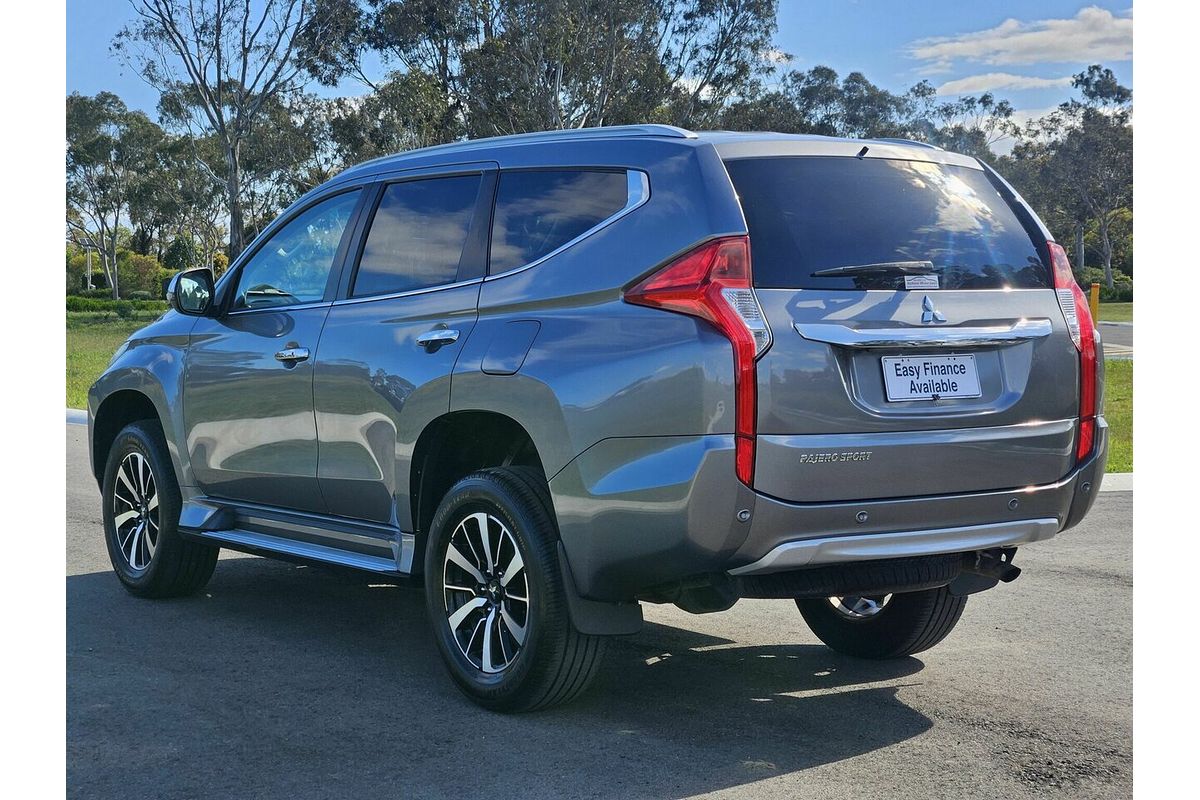 2016 Mitsubishi Pajero Sport GLX QE