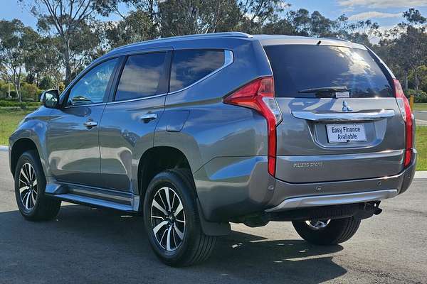 2016 Mitsubishi Pajero Sport GLX QE