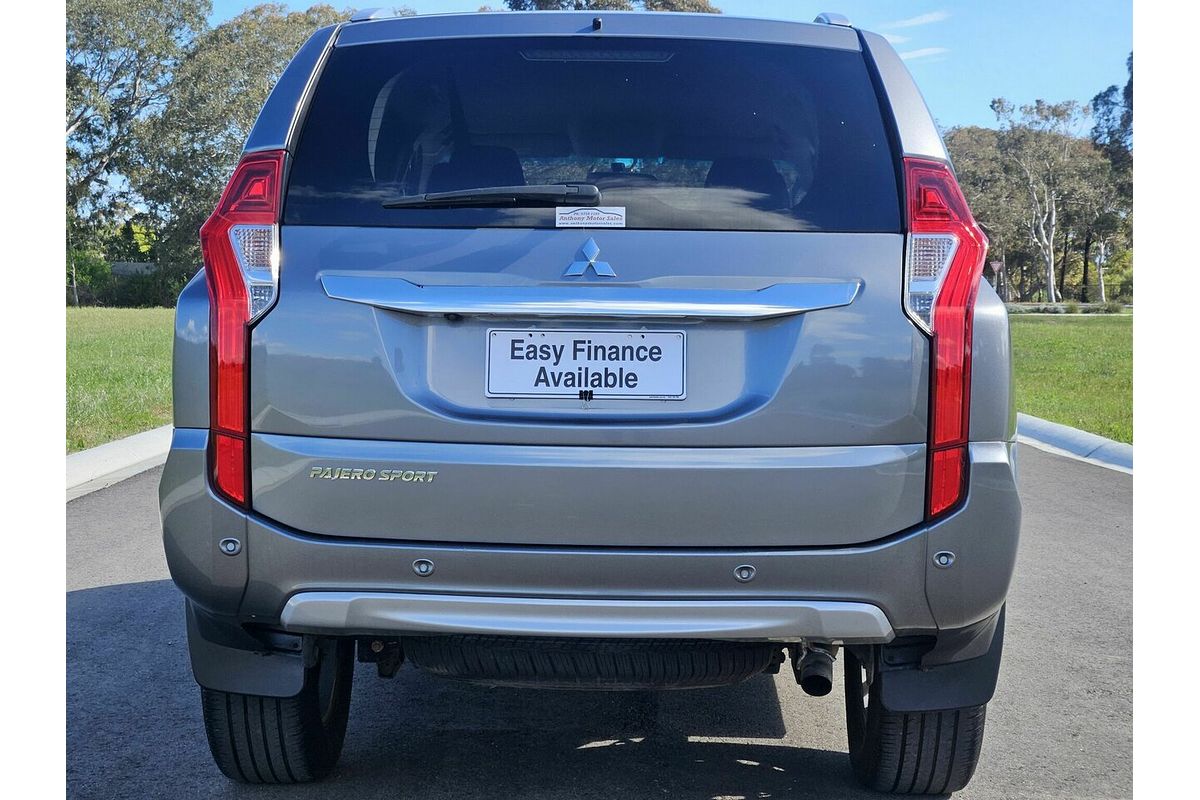 2016 Mitsubishi Pajero Sport GLX QE