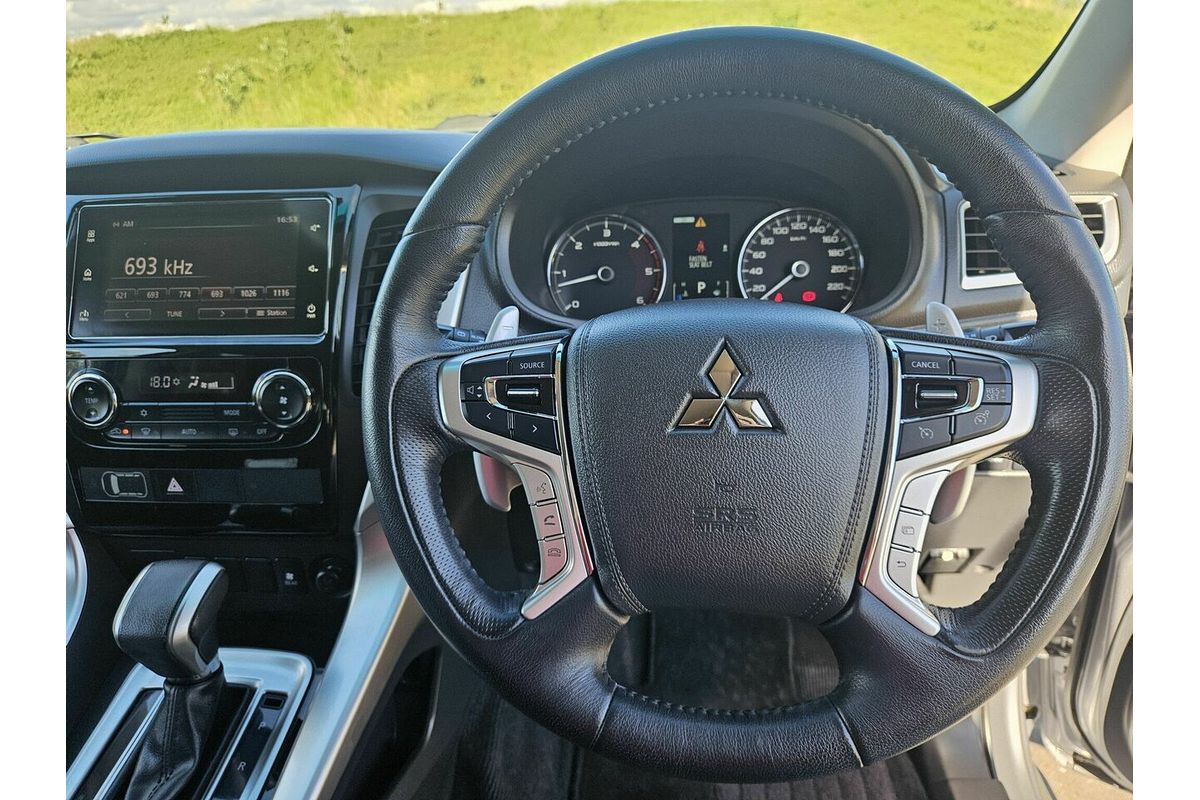 2016 Mitsubishi Pajero Sport GLX QE