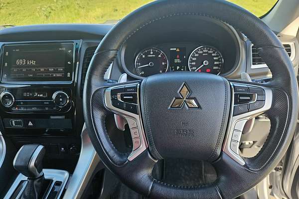 2016 Mitsubishi Pajero Sport GLX QE