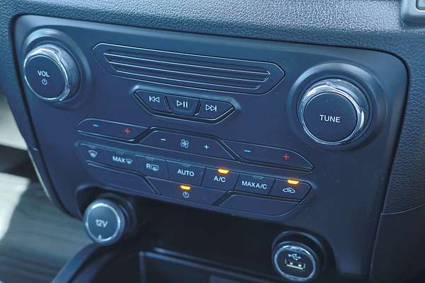 2021 Ford Everest TREND (4WD) UA II MY21.75 2.0L