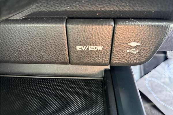 2019 Toyota Camry Ascent Sport AXVH71R