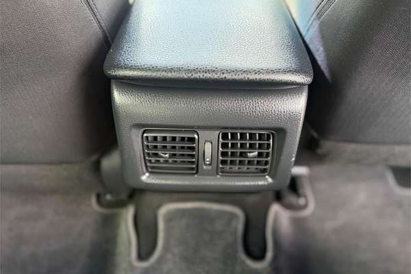 2019 Toyota Camry Ascent Sport AXVH71R