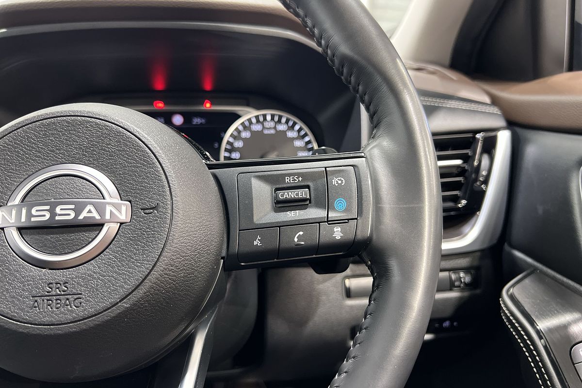 2023 Nissan X-TRAIL ST-L T33