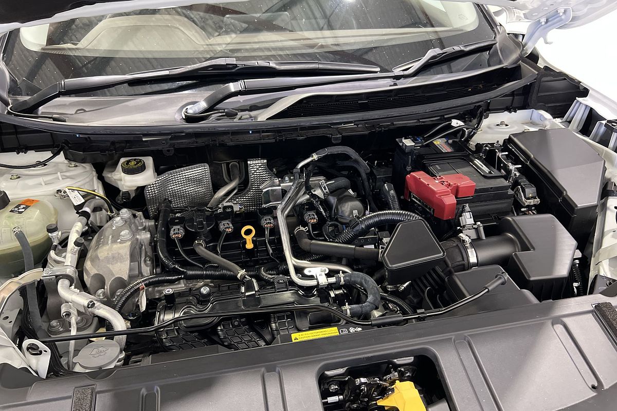 2023 Nissan X-TRAIL ST-L T33