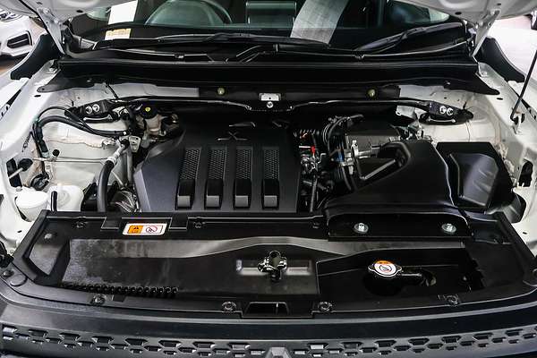 2023 Mitsubishi Eclipse Cross ES YB