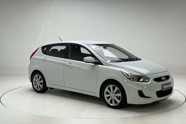 2018 Hyundai Accent Sport RB6