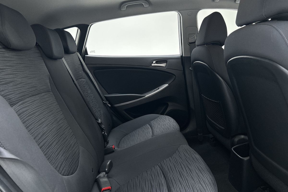 2018 Hyundai Accent Sport RB6