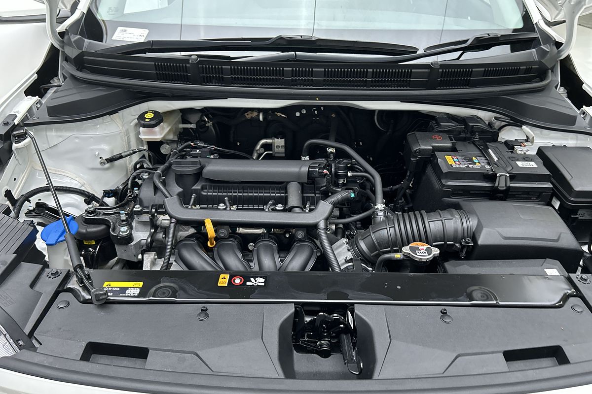 2023 Kia Stonic S YB