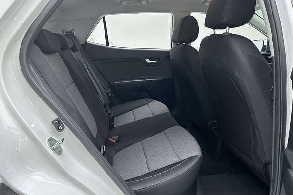 2023 Kia Stonic S YB