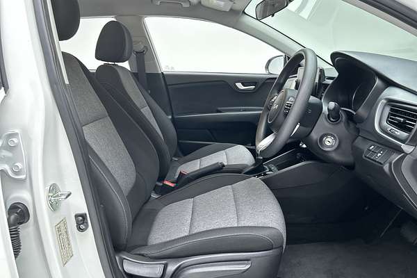 2023 Kia Stonic S YB