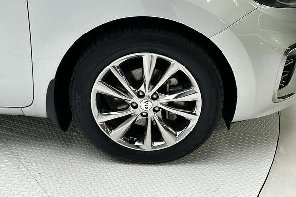 2020 Kia Carnival Platinum YP