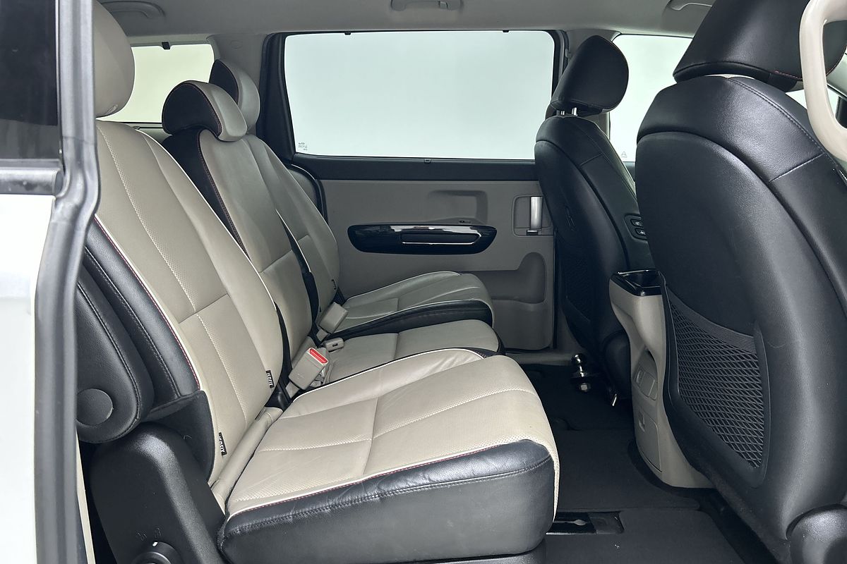 2020 Kia Carnival Platinum YP