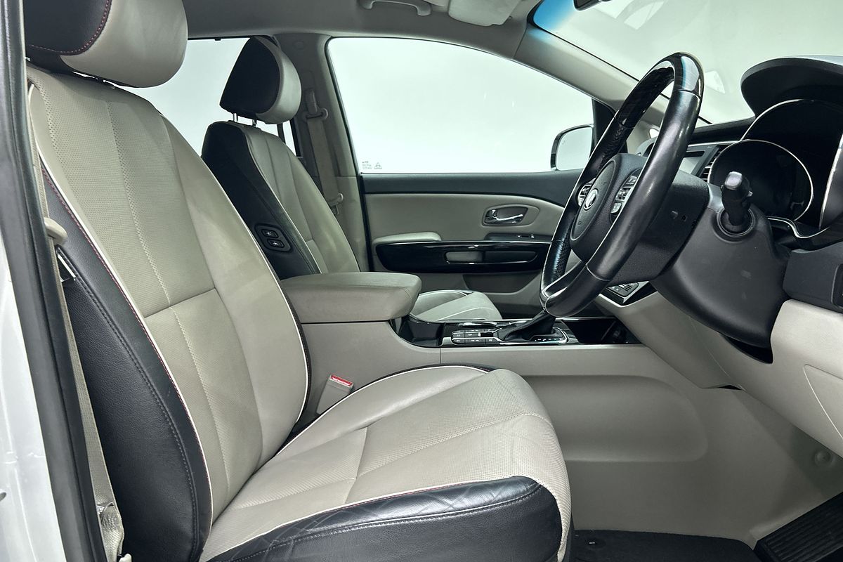 2020 Kia Carnival Platinum YP