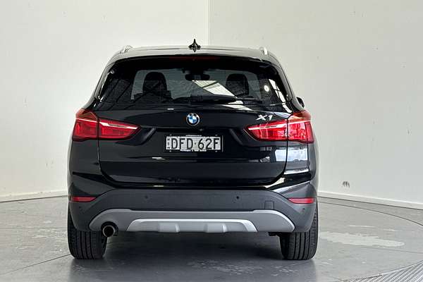 2015 BMW X1 sDRIVE 18d F48