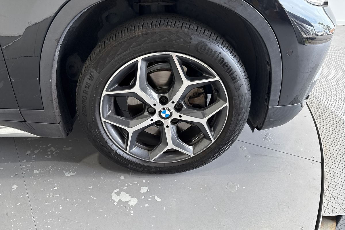 2015 BMW X1 sDRIVE 18d F48