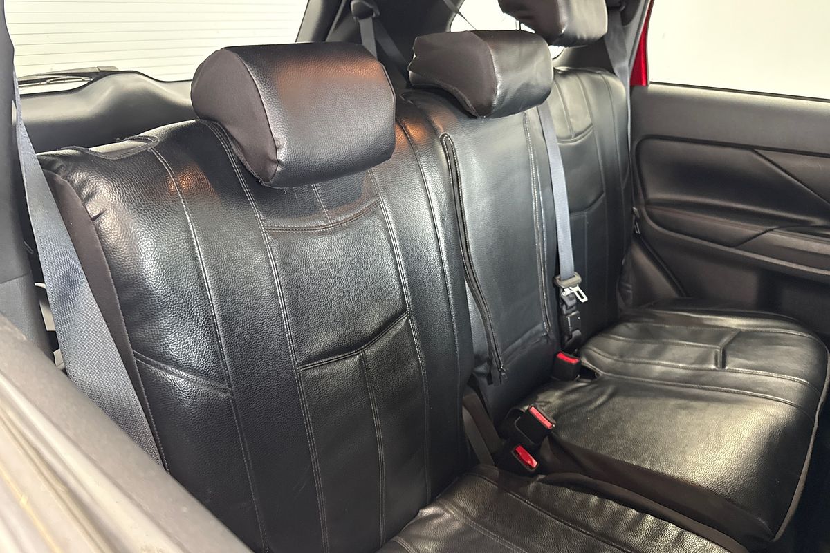 2021 Mitsubishi Outlander Black Edition ZL