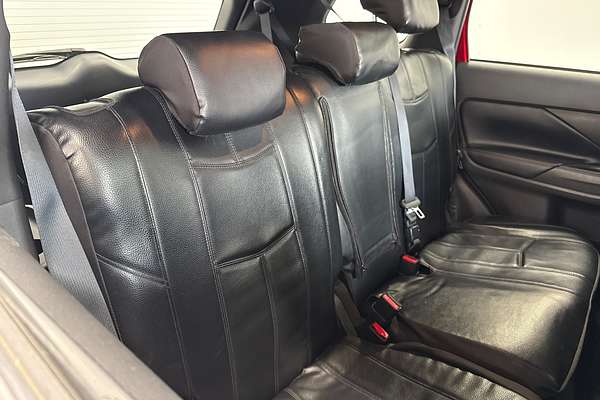 2021 Mitsubishi Outlander Black Edition ZL