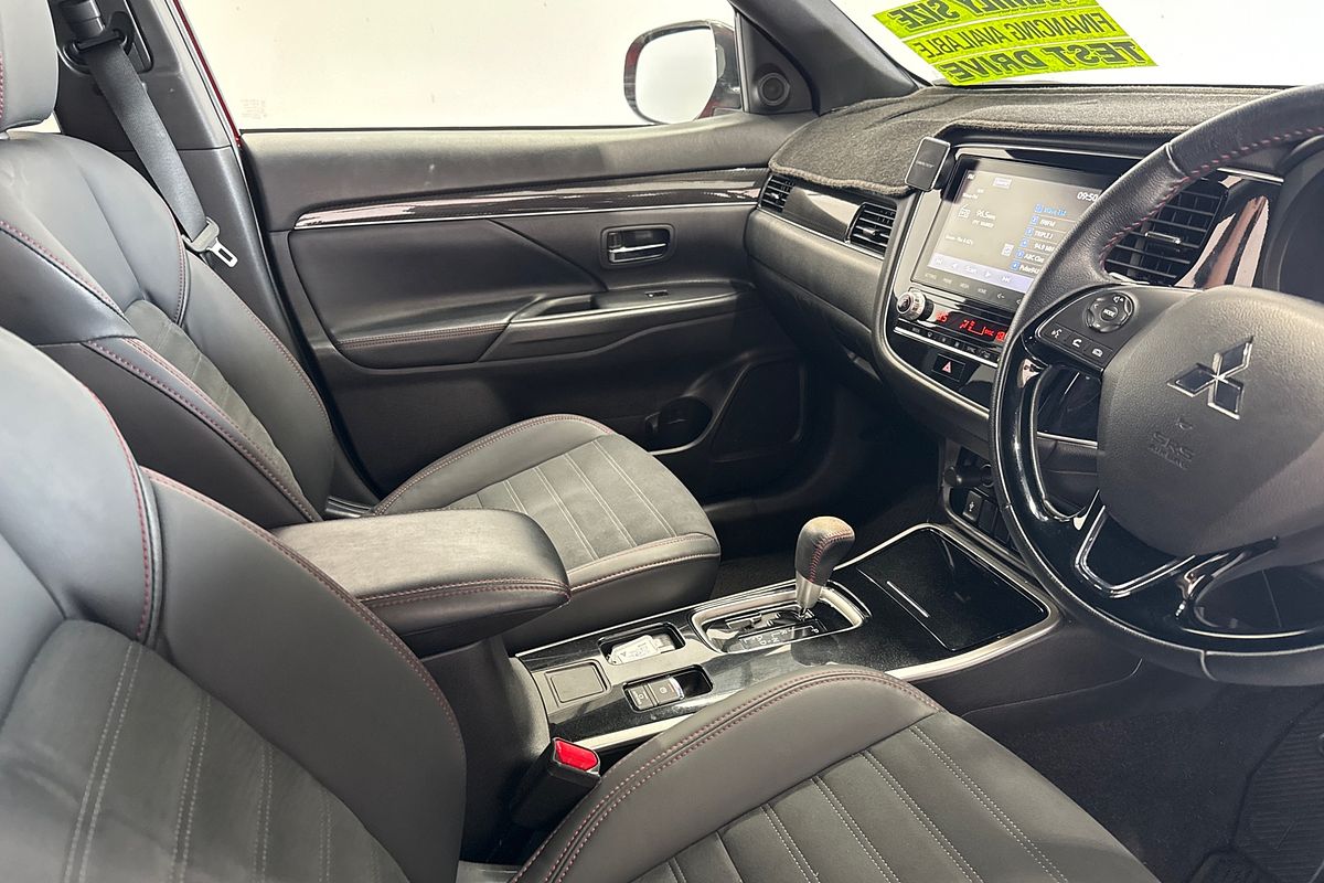 2021 Mitsubishi Outlander Black Edition ZL