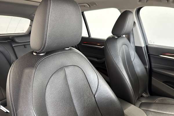 2015 BMW X1 sDRIVE 18d F48