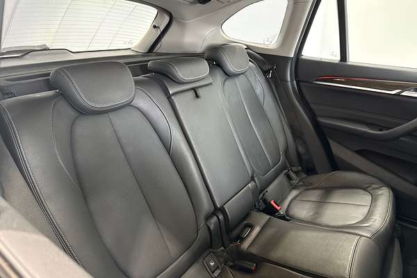 2015 BMW X1 sDRIVE 18d F48