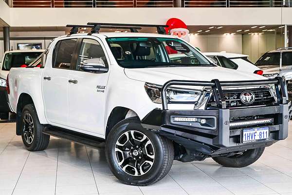 2023 Toyota HILUX SR5 (4x4) GUN126R 4X4