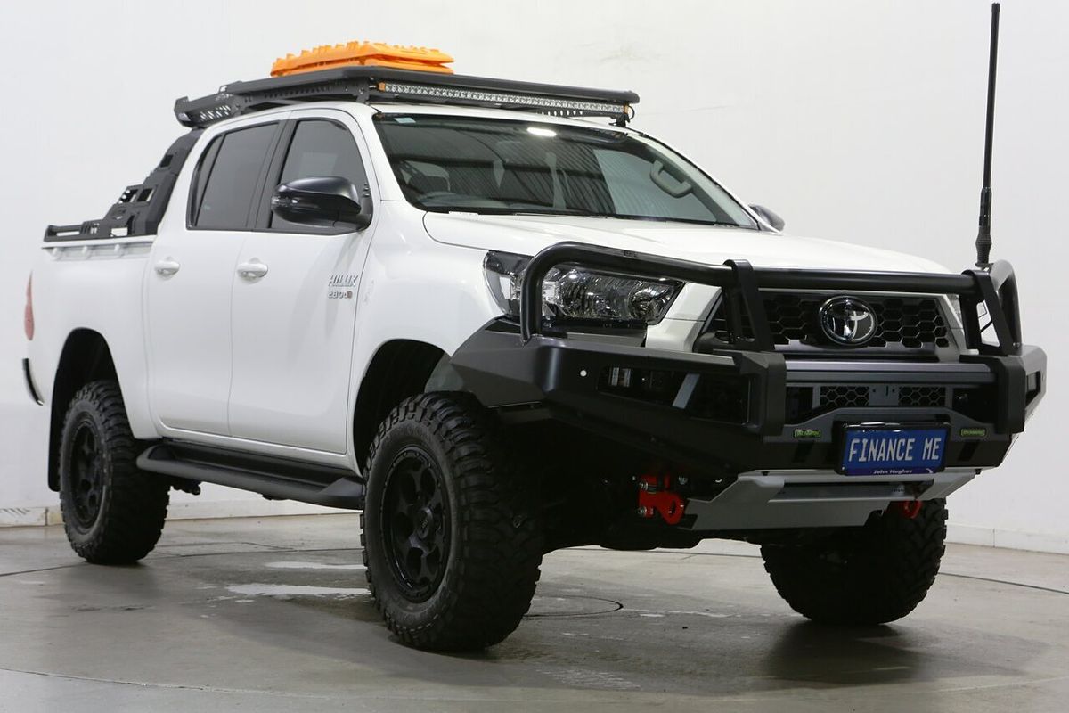 2025 Toyota Hilux SR GUN126R 4X4