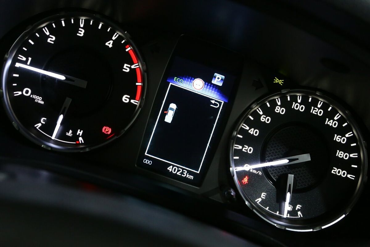 2025 Toyota Hilux SR GUN126R 4X4