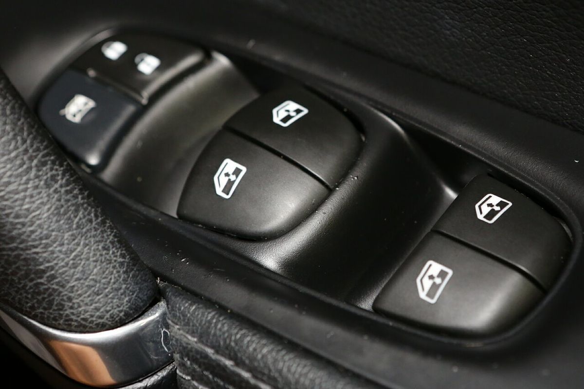 2019 Nissan QASHQAI ST-L J11 Series 3