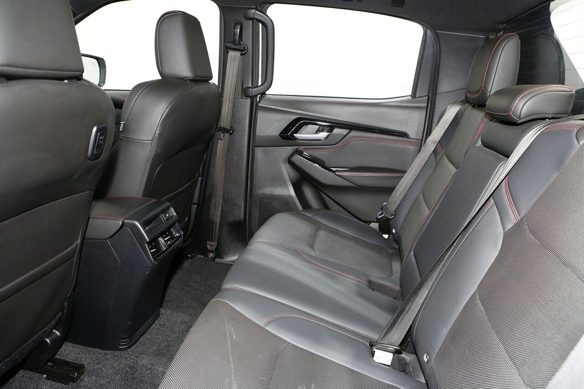 2022 Isuzu D-MAX X-TERRAIN 4X4