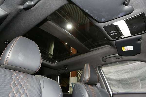 2024 Mitsubishi Outlander Exceed Tourer ZM