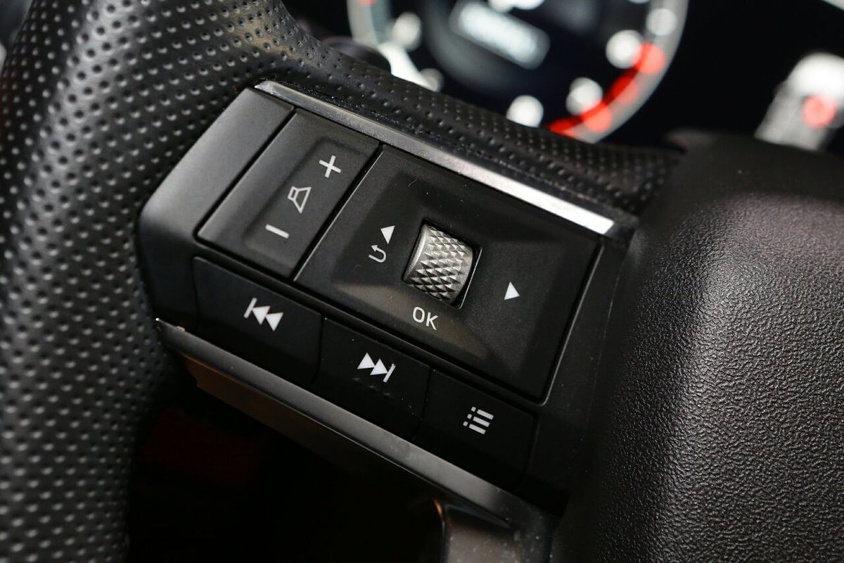 2024 Mitsubishi Outlander Exceed Tourer ZM