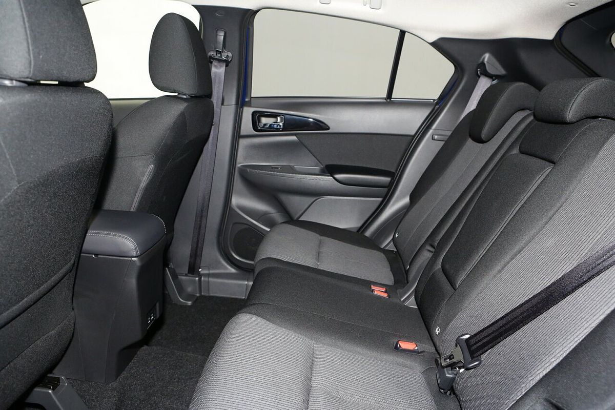 2024 Mitsubishi Eclipse Cross LS YB