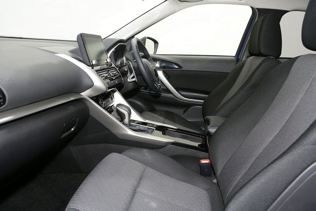 2024 Mitsubishi Eclipse Cross LS YB