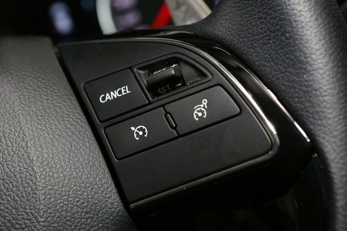 2024 Mitsubishi Eclipse Cross LS YB