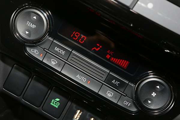 2024 Mitsubishi Eclipse Cross LS YB