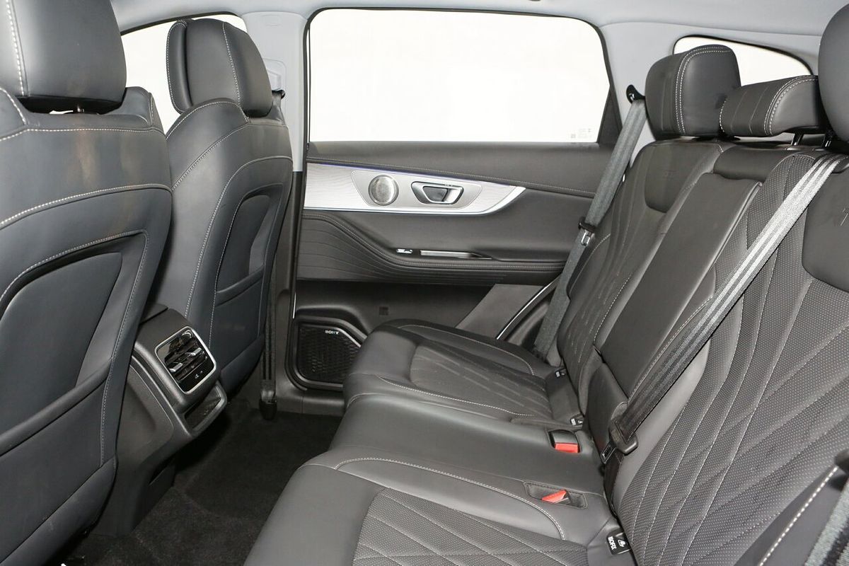 2024 Chery Tiggo 8 Pro Max Urban