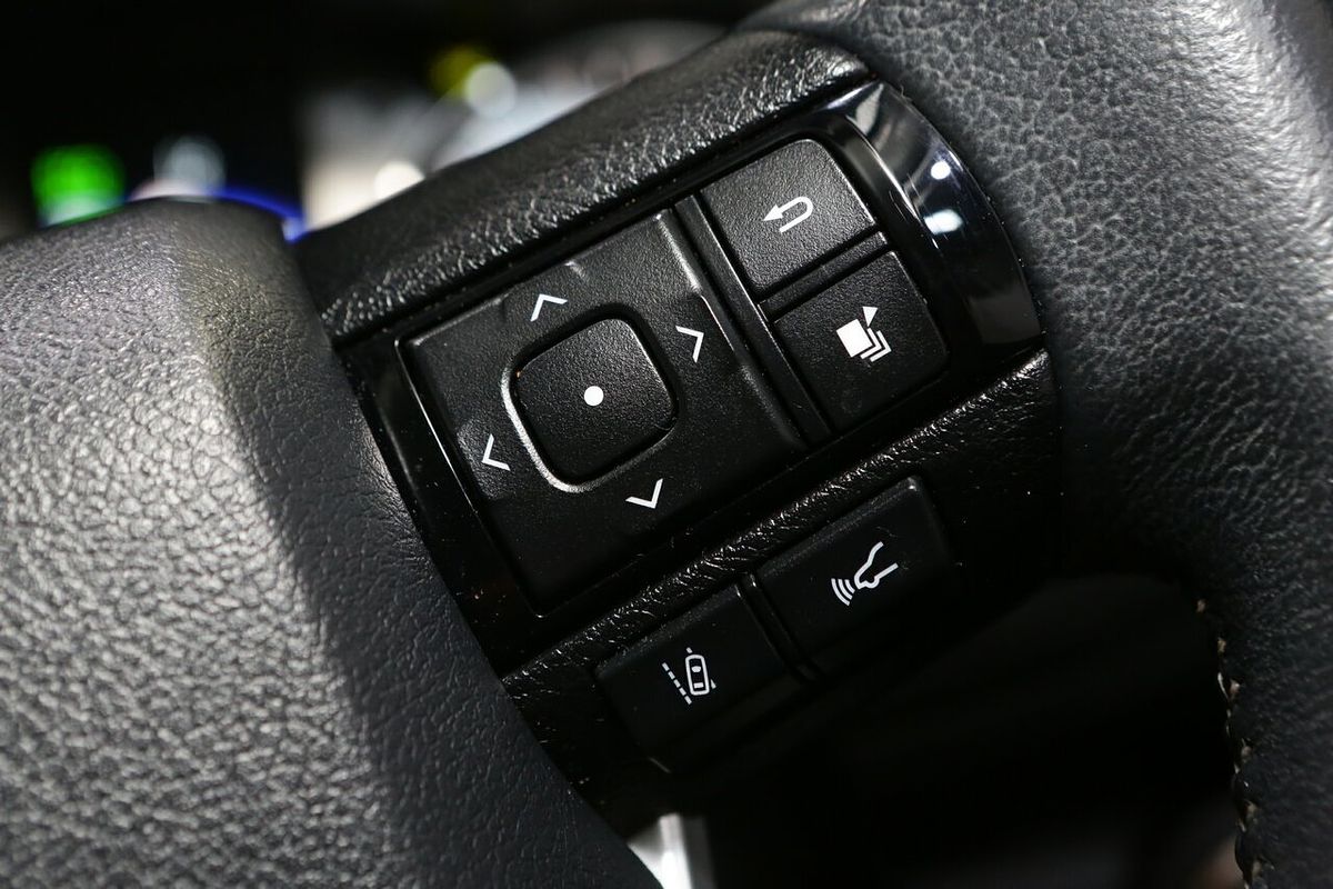 2020 Toyota Hilux SR5 GUN126R 4X4