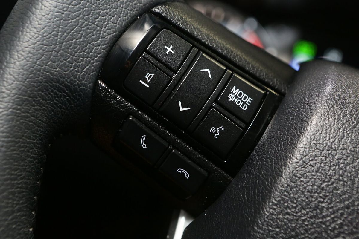 2020 Toyota Hilux SR5 GUN126R 4X4