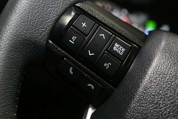 2020 Toyota Hilux SR5 GUN126R 4X4