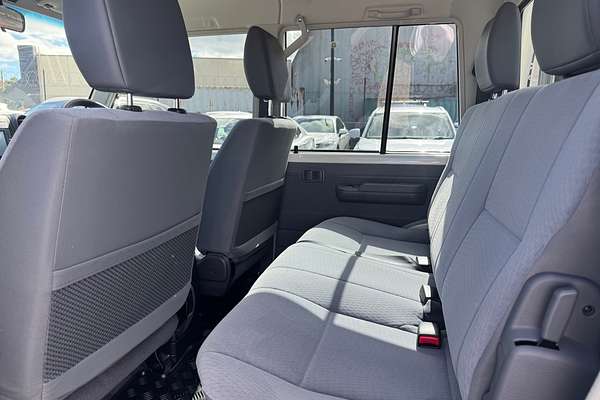 2024 Toyota Landcruiser GXL VDJL79R