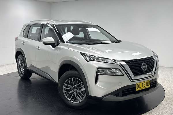 2024 Nissan X-TRAIL ST T33