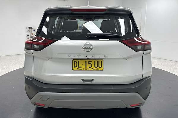 2024 Nissan X-TRAIL ST T33