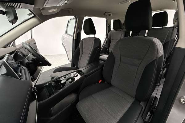 2024 Nissan X-TRAIL ST T33