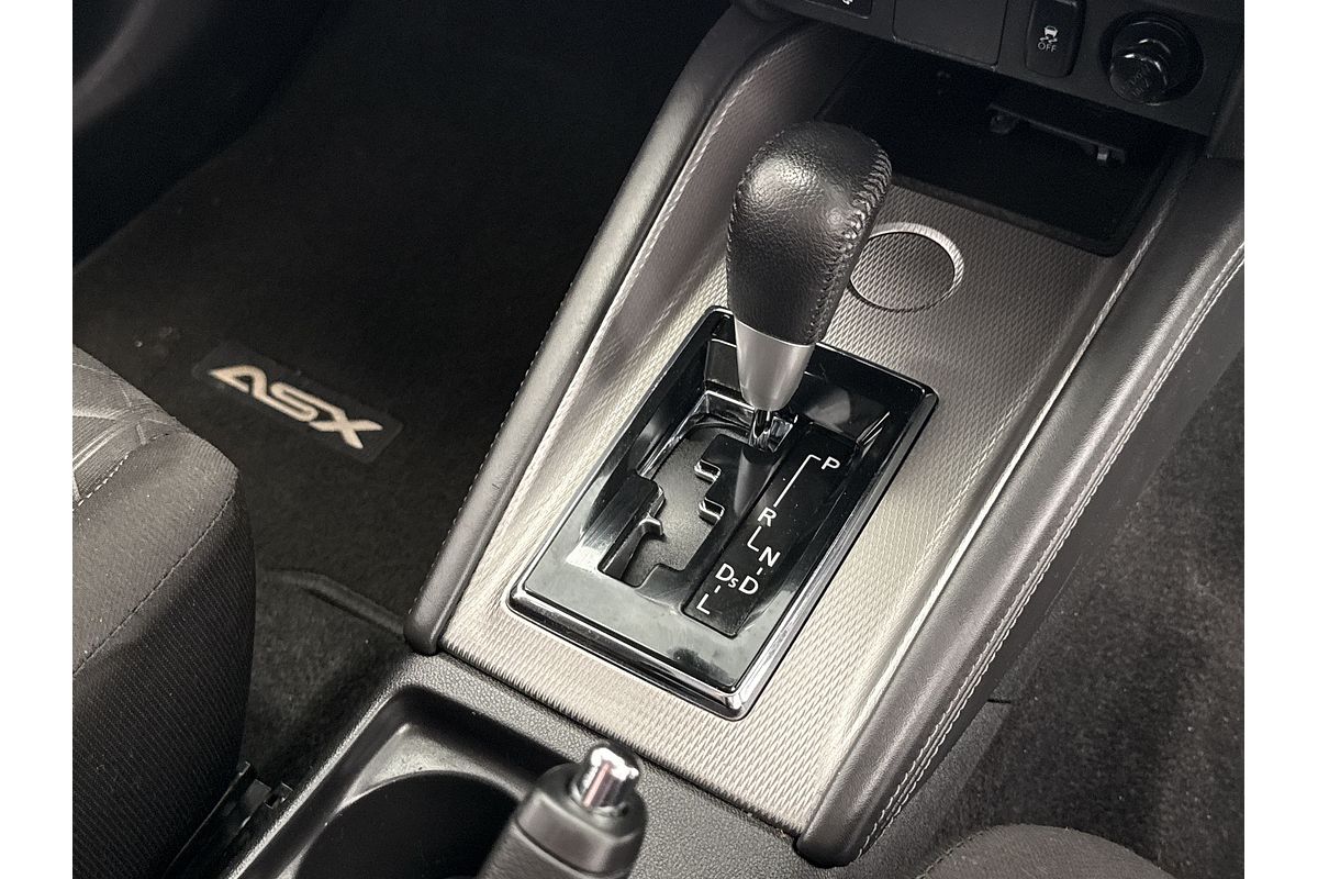 2019 Mitsubishi ASX ES XC