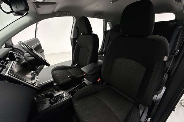 2019 Mitsubishi ASX ES XC